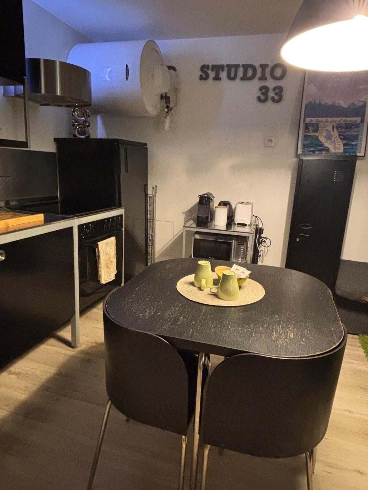 Studio 33, Centre-Ville, Proche Gare アヌシー エクステリア 写真